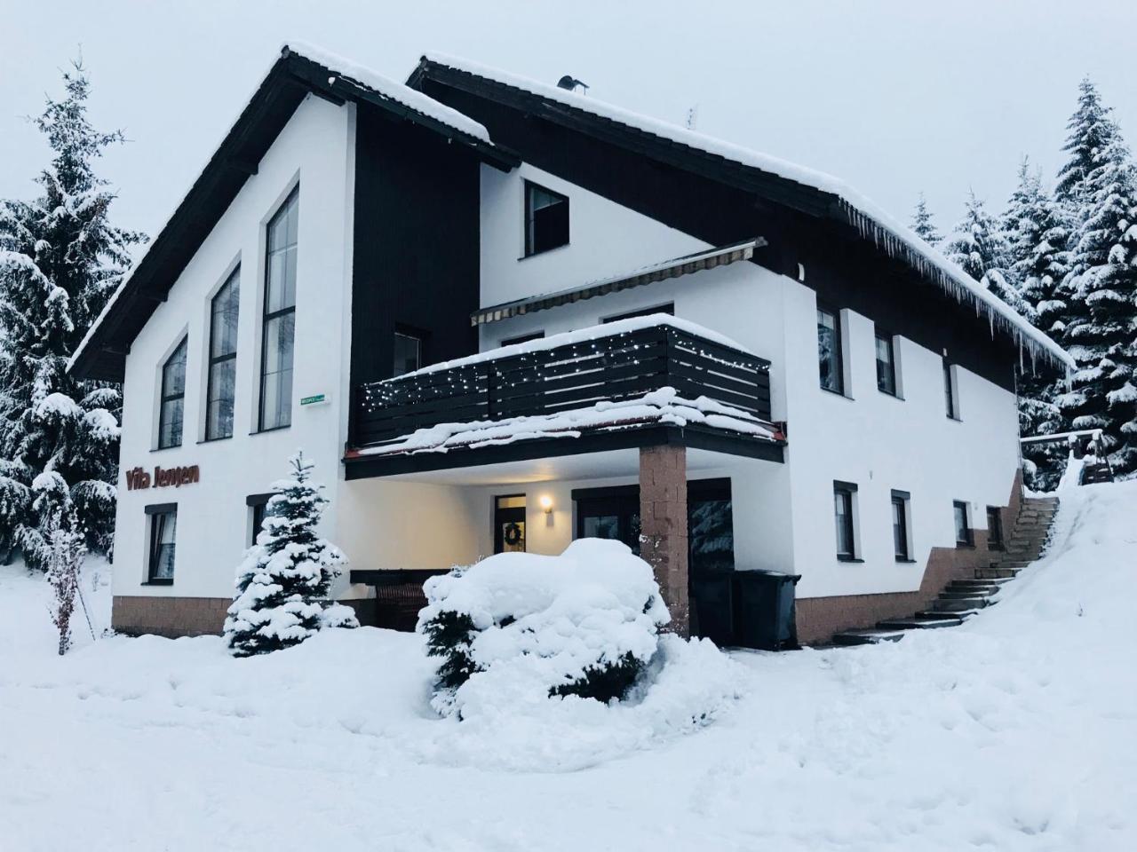 Vila Jensen Гаррахов Экстерьер фото