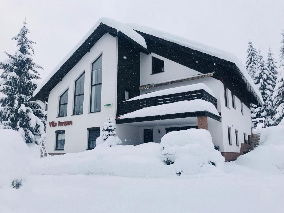 Vila Jensen Гаррахов Экстерьер фото